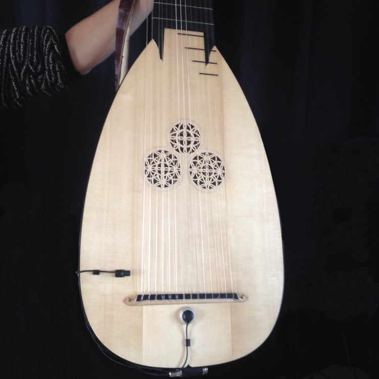 theorbo-ischell